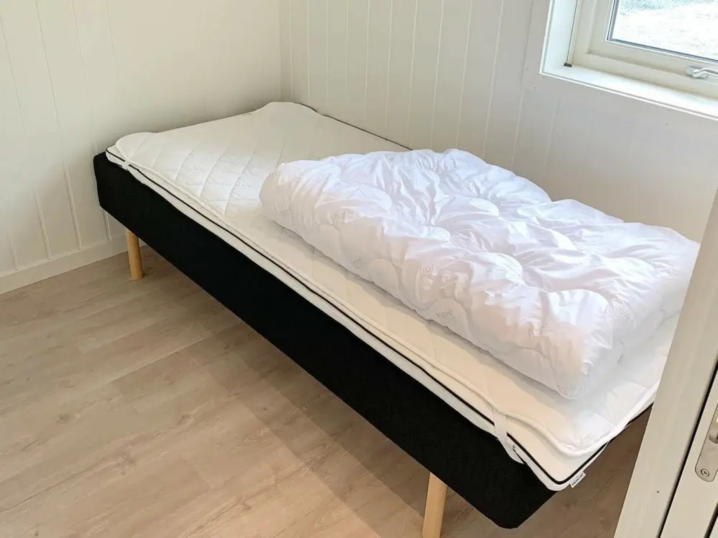 8 Person Holiday Home in Mosterhamn