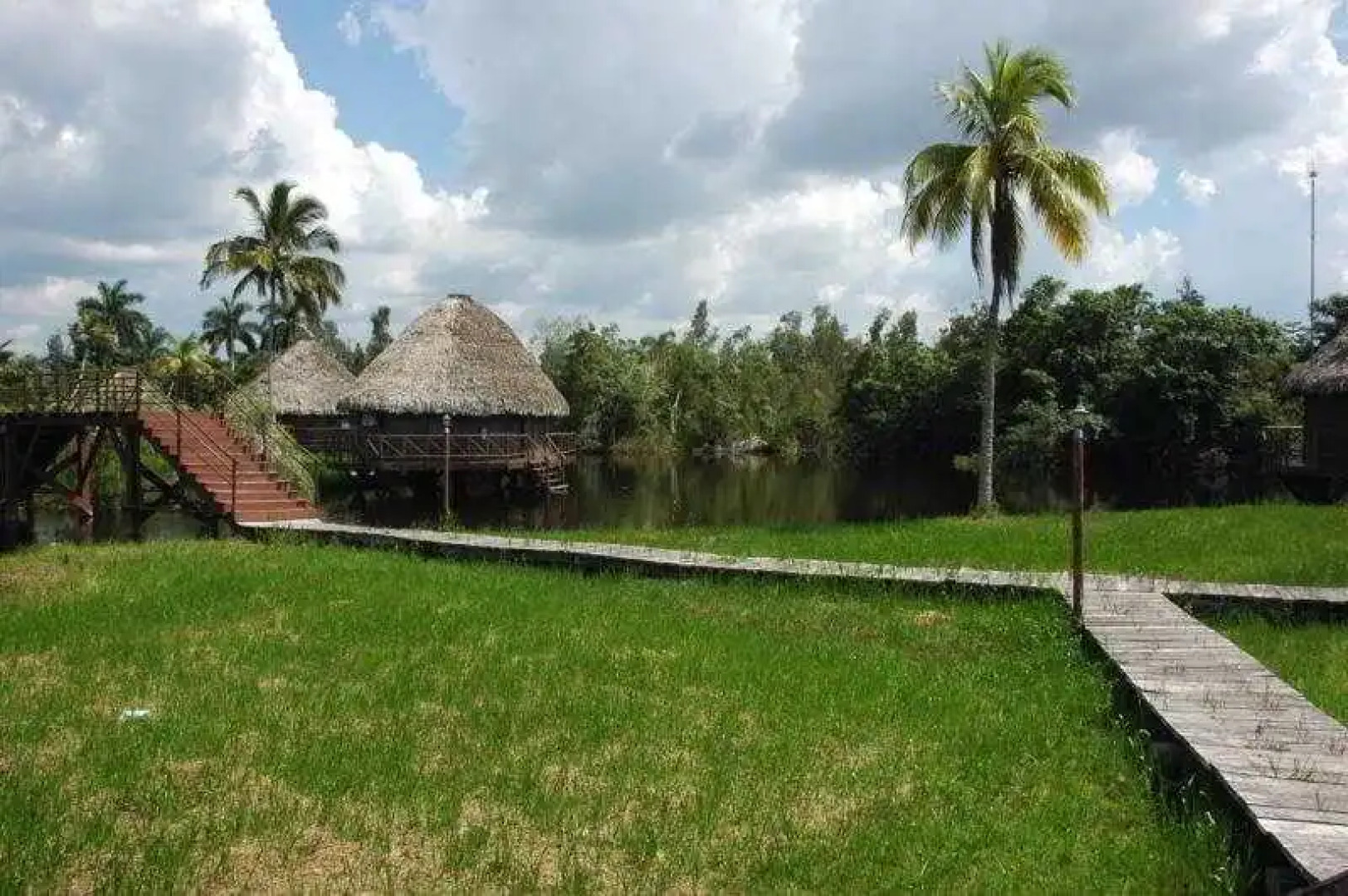 Horizontes Villa Guamá