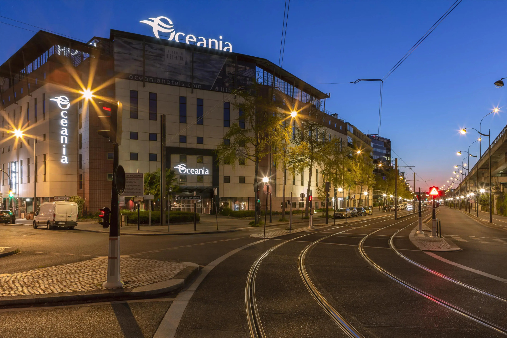 Hotel Oceania Paris Porte de Versailles