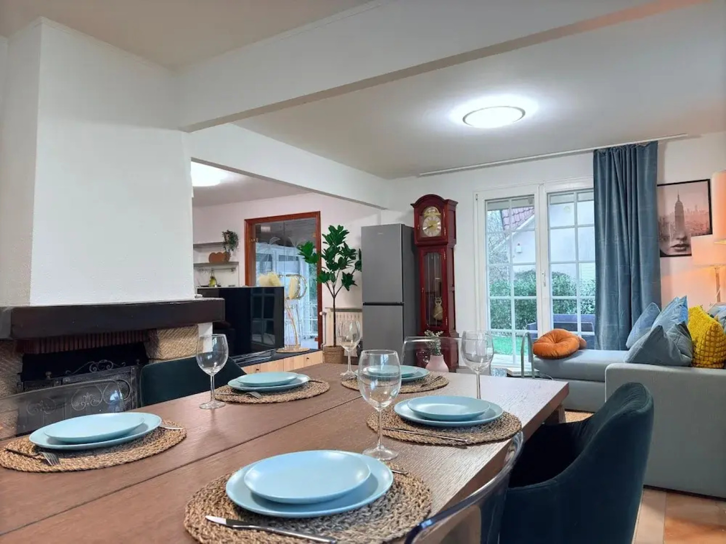 Spacious 4 bedrooms House