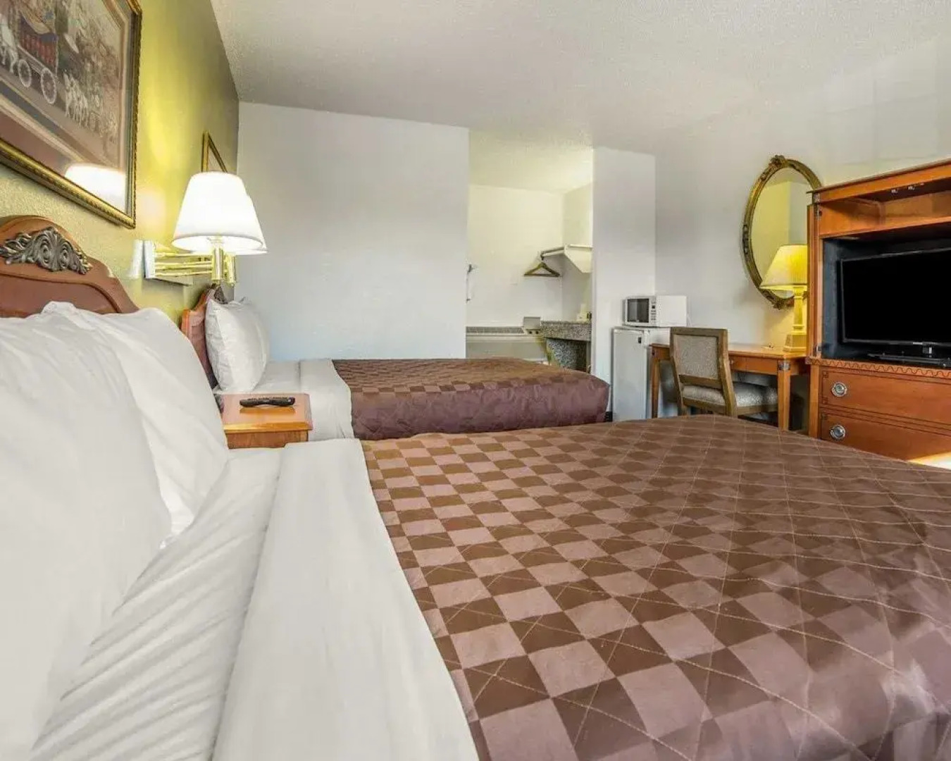 Rodeway Inn & Suites Hermiston