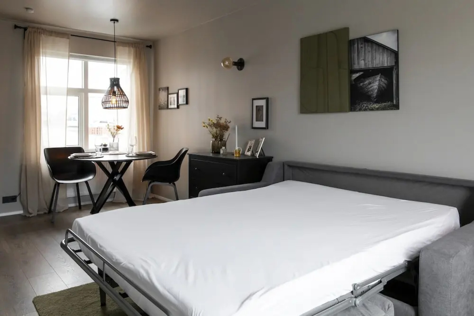 Keflavik's Ray of sunshine Hafnargata