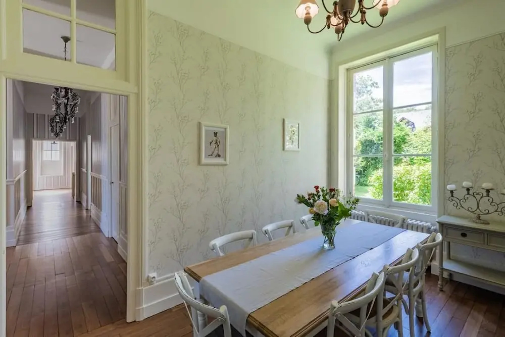 Pavillon De Subleine