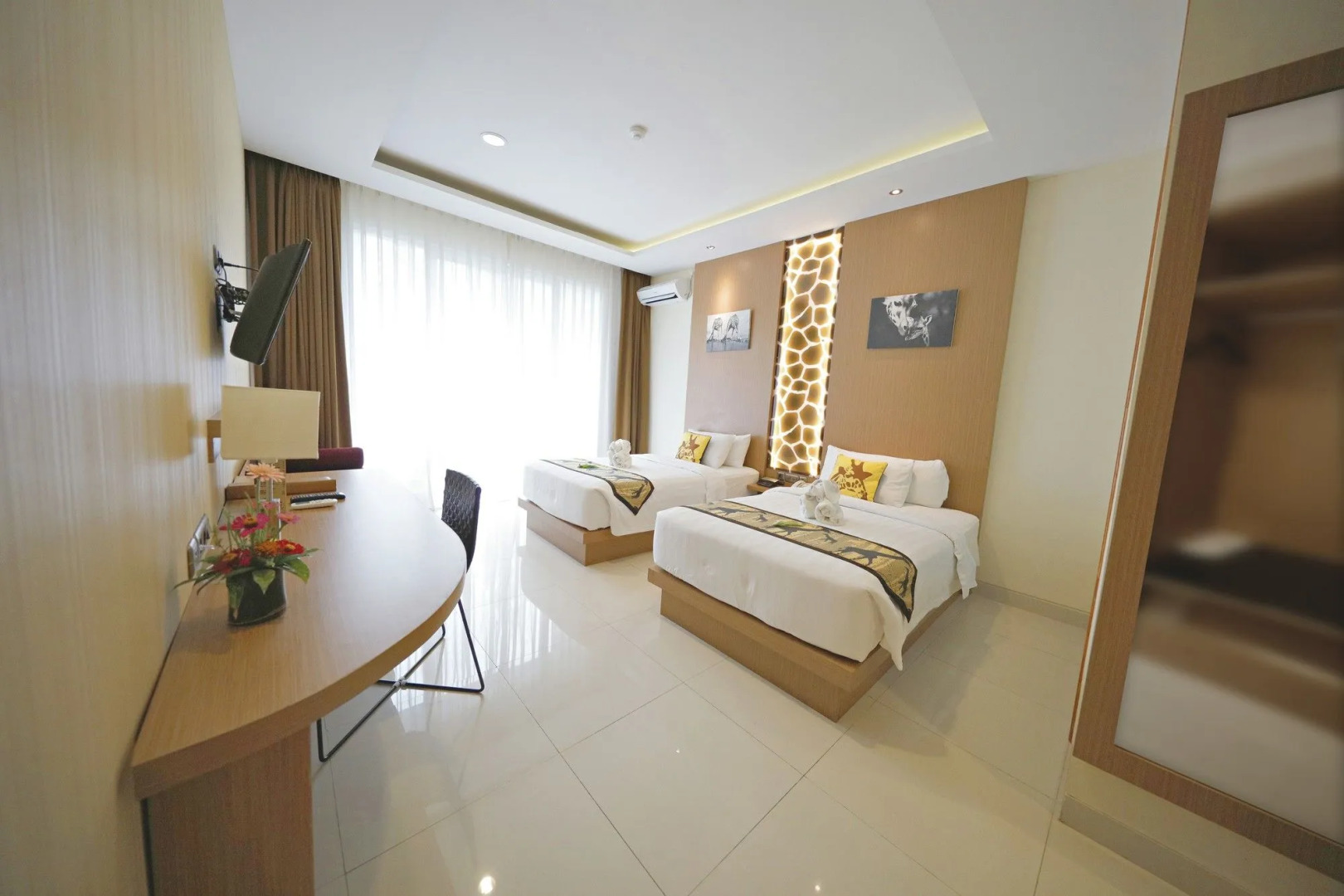 Royal Safari Garden Resort & Convention