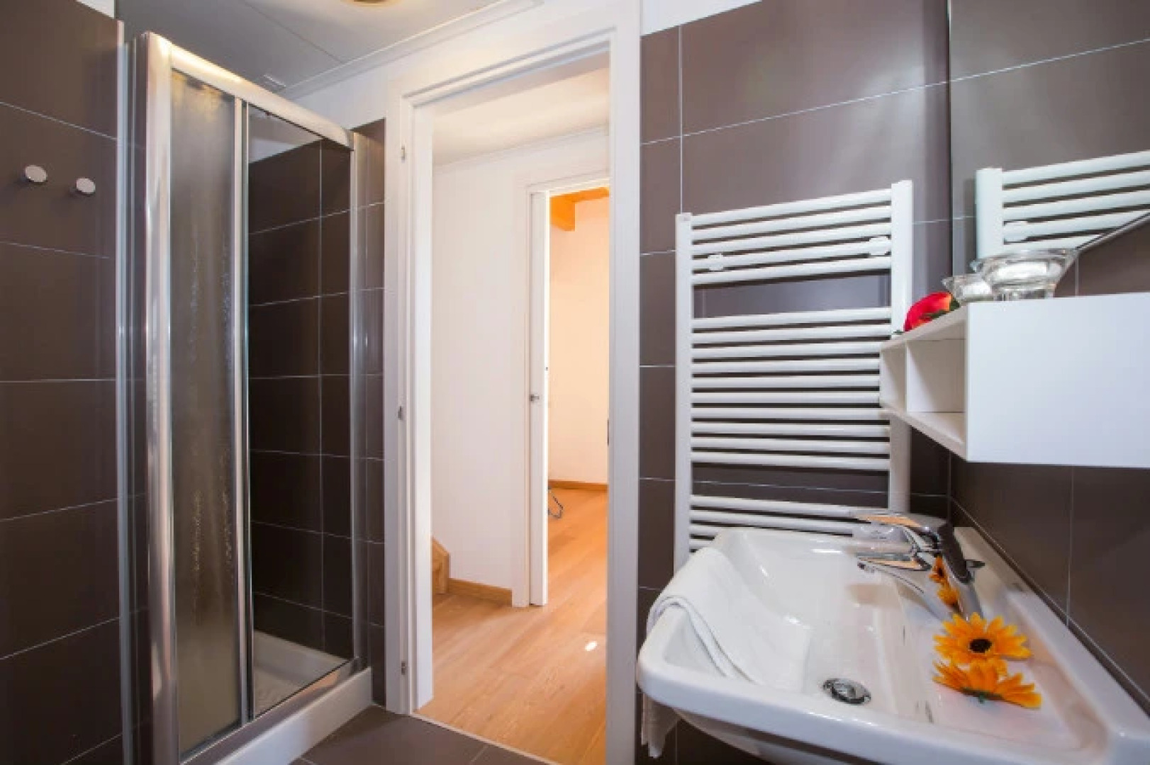 Paradiso del Lago B2