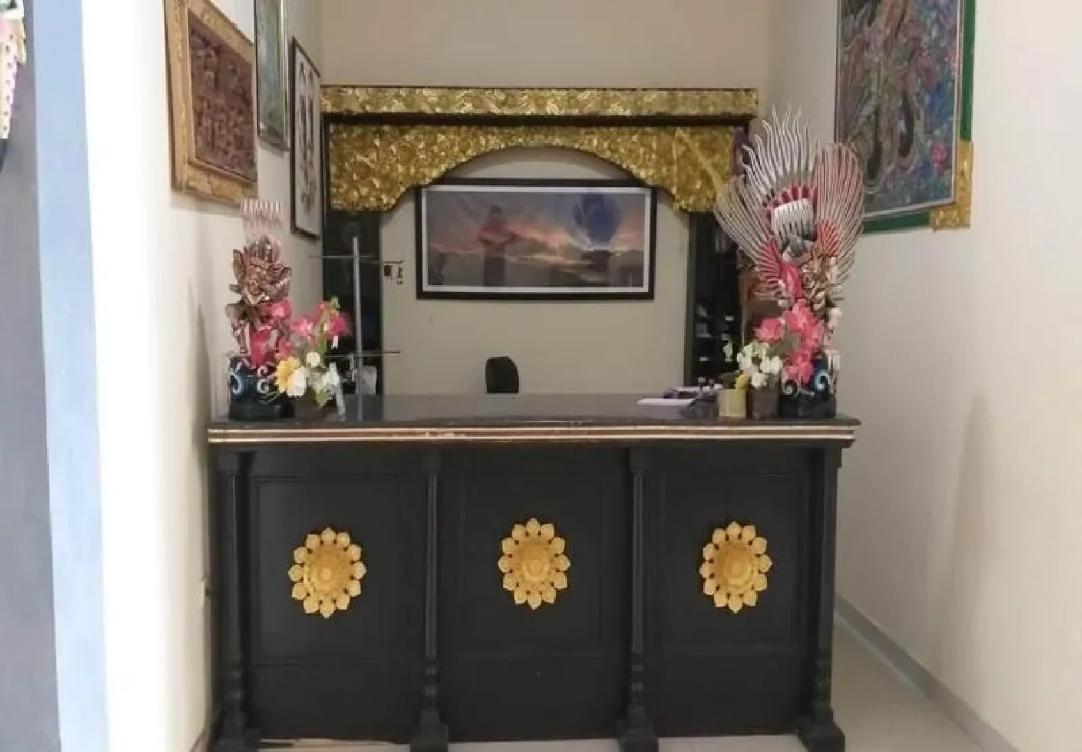 Penginapan Lakeside Cottages by ZUZU