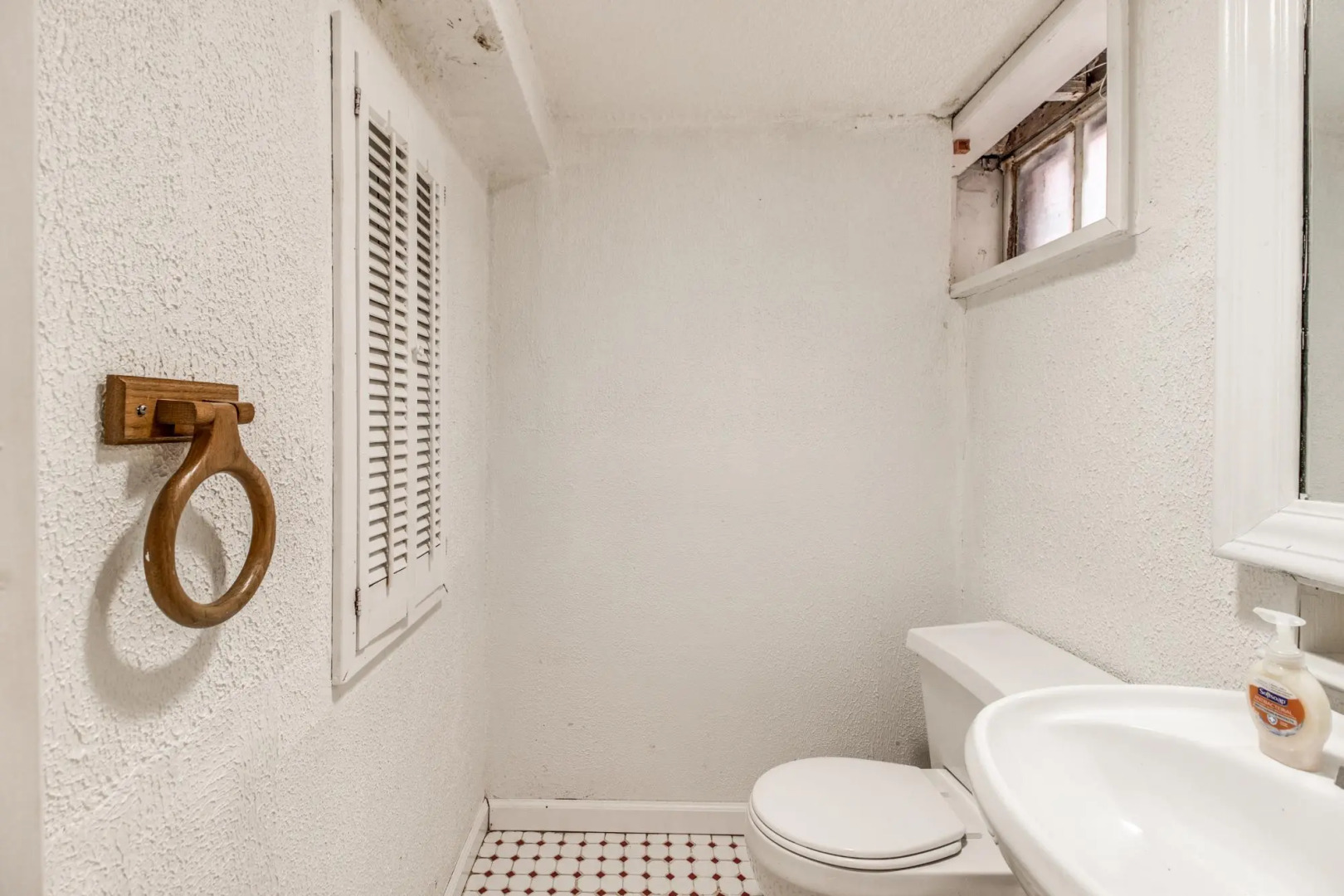 Glamorous Green Beauty