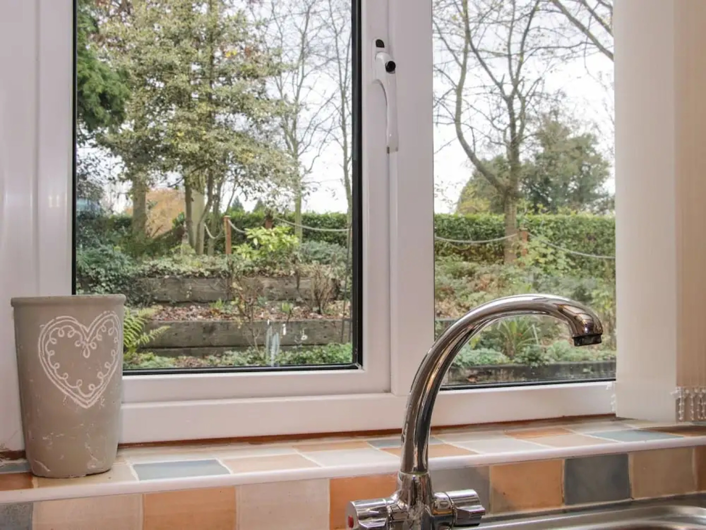 Cream Door Cottage, Kidderminster