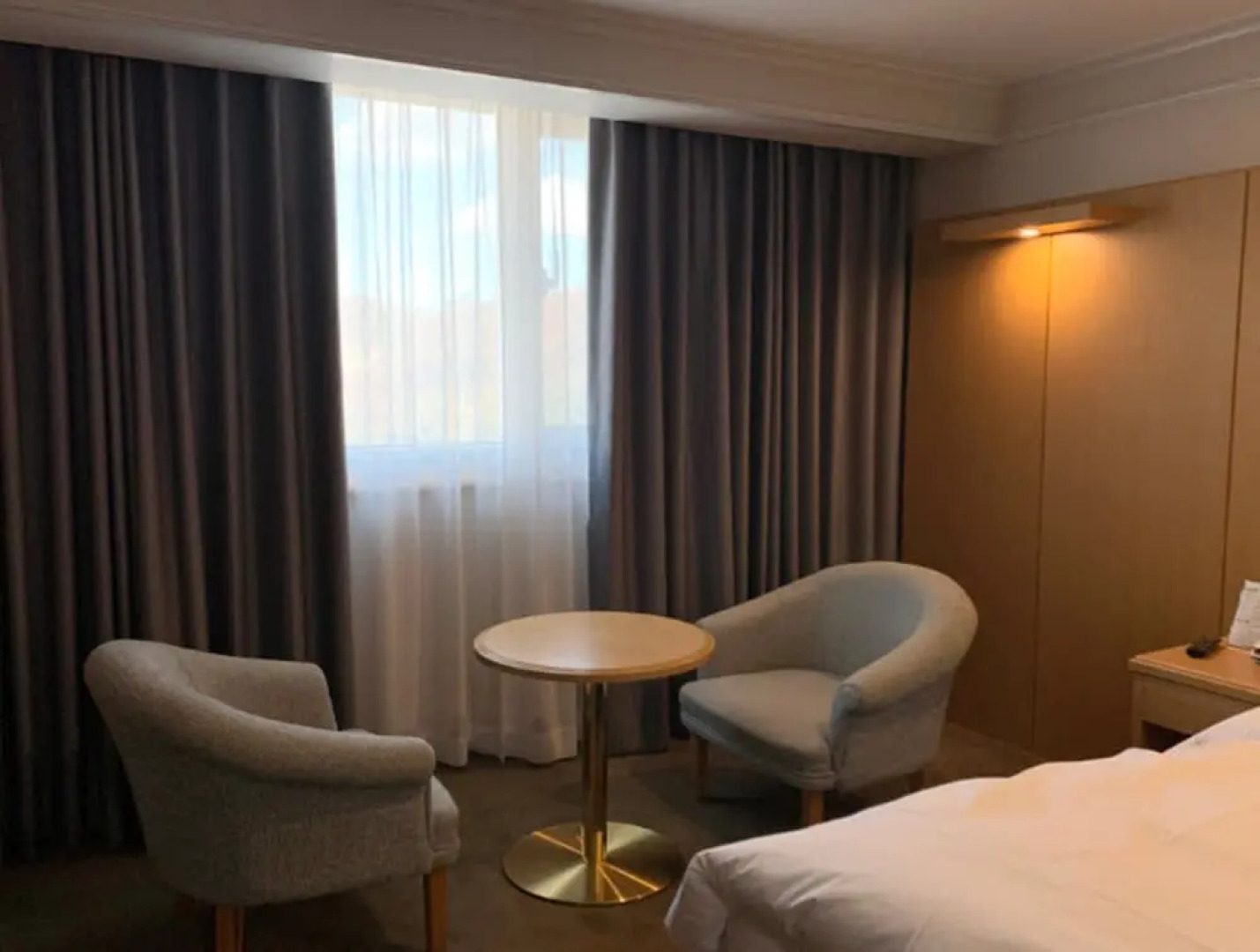 Jinju Dong Bang Hotel