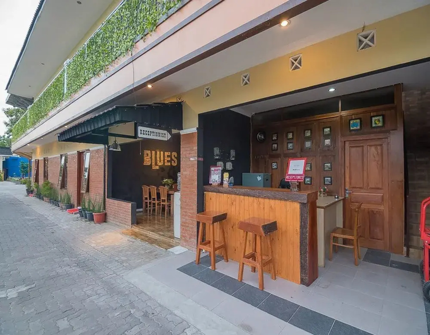 RedDoorz near Desa Wisata Kasongan