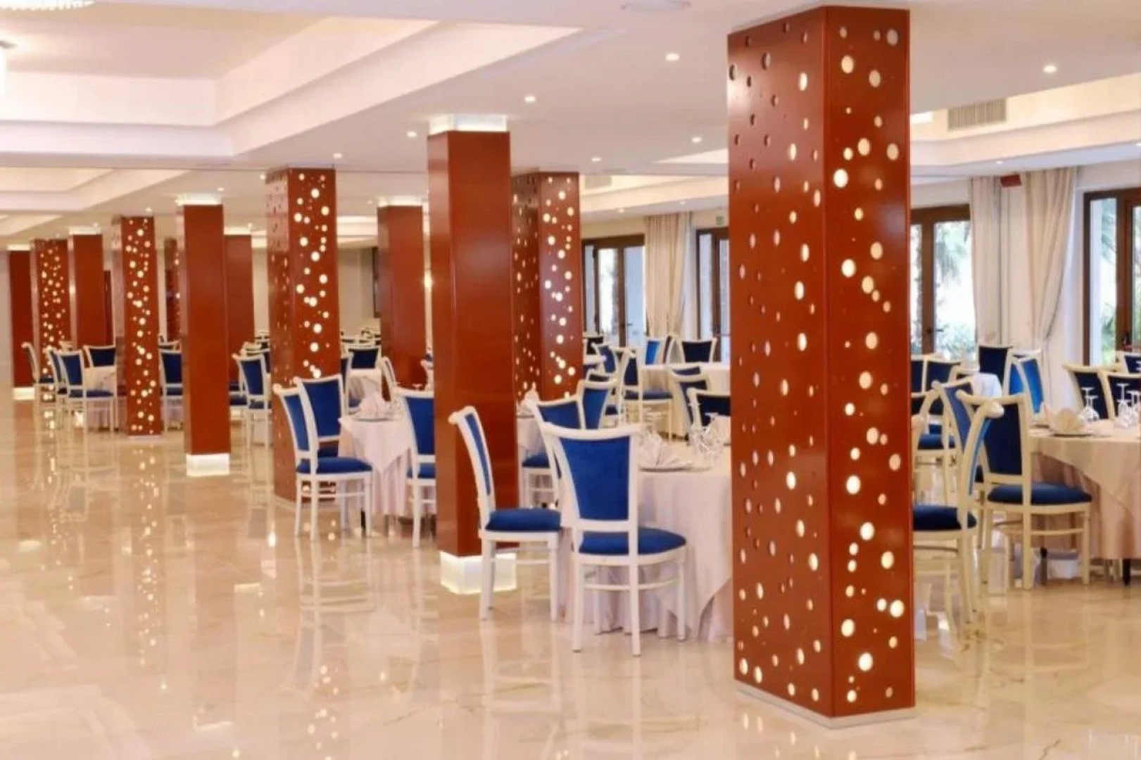 Prince Franklyn Hotel