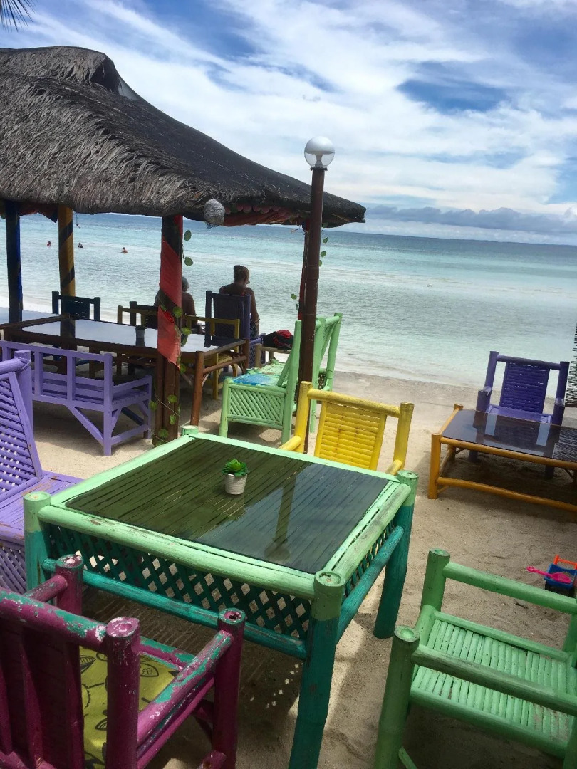 Ritzy's White Beach Resort & Restaurant