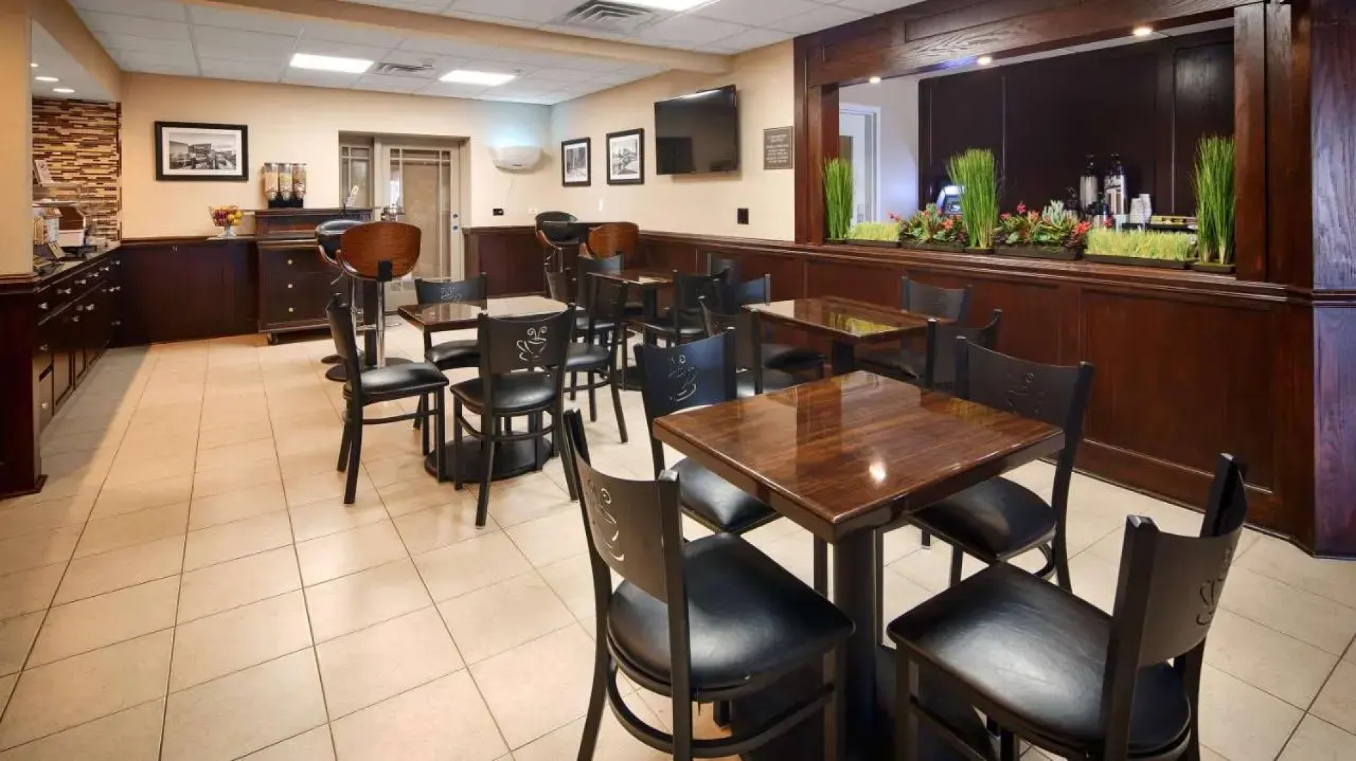 BEST WESTERN Plus Crawfordsville Hotel
