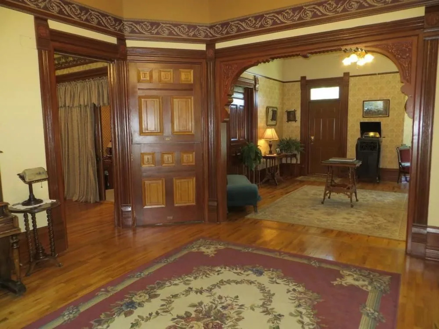 Edgar Olin House B&B