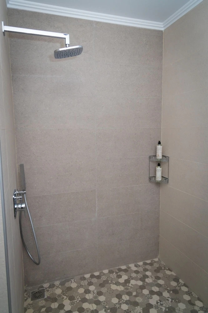 RAFKON Luxury Apartments - Myrina