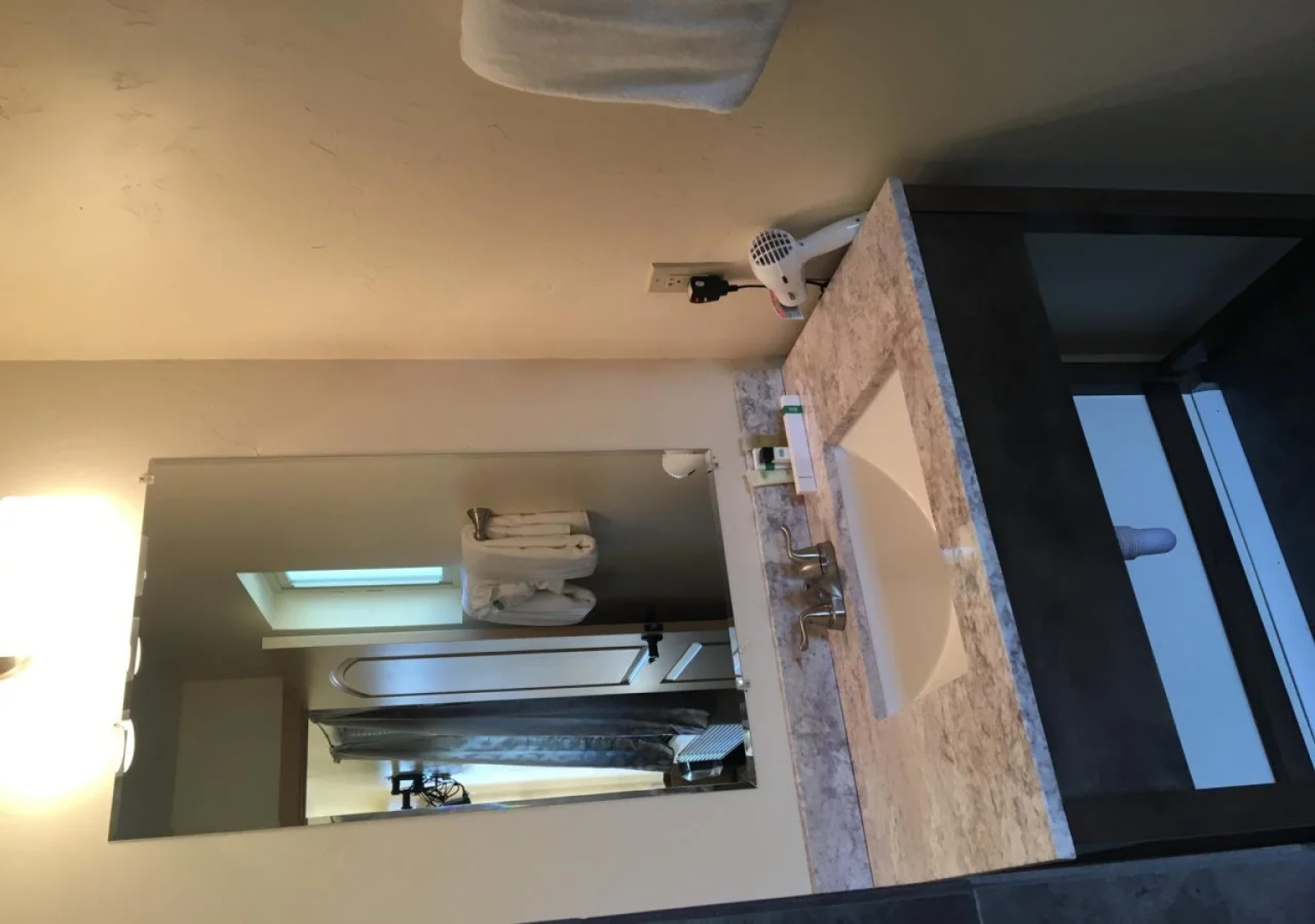 Mountain Ridge Cabins and Lodging