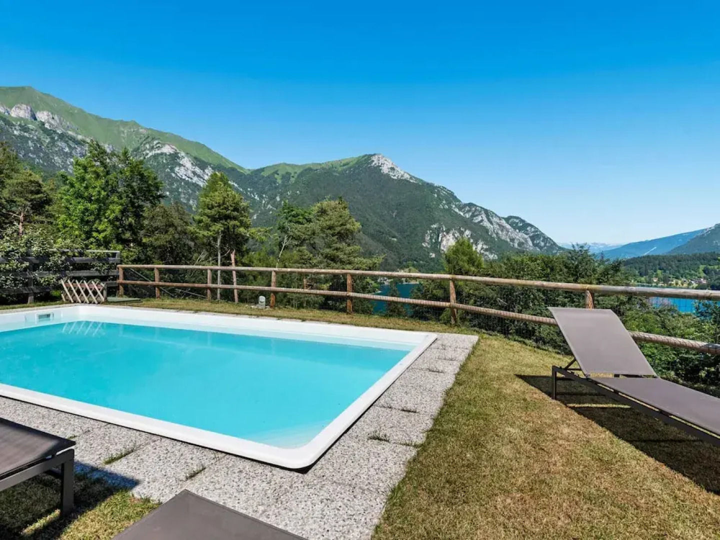 Tranquil Stay Near Lake Ledro