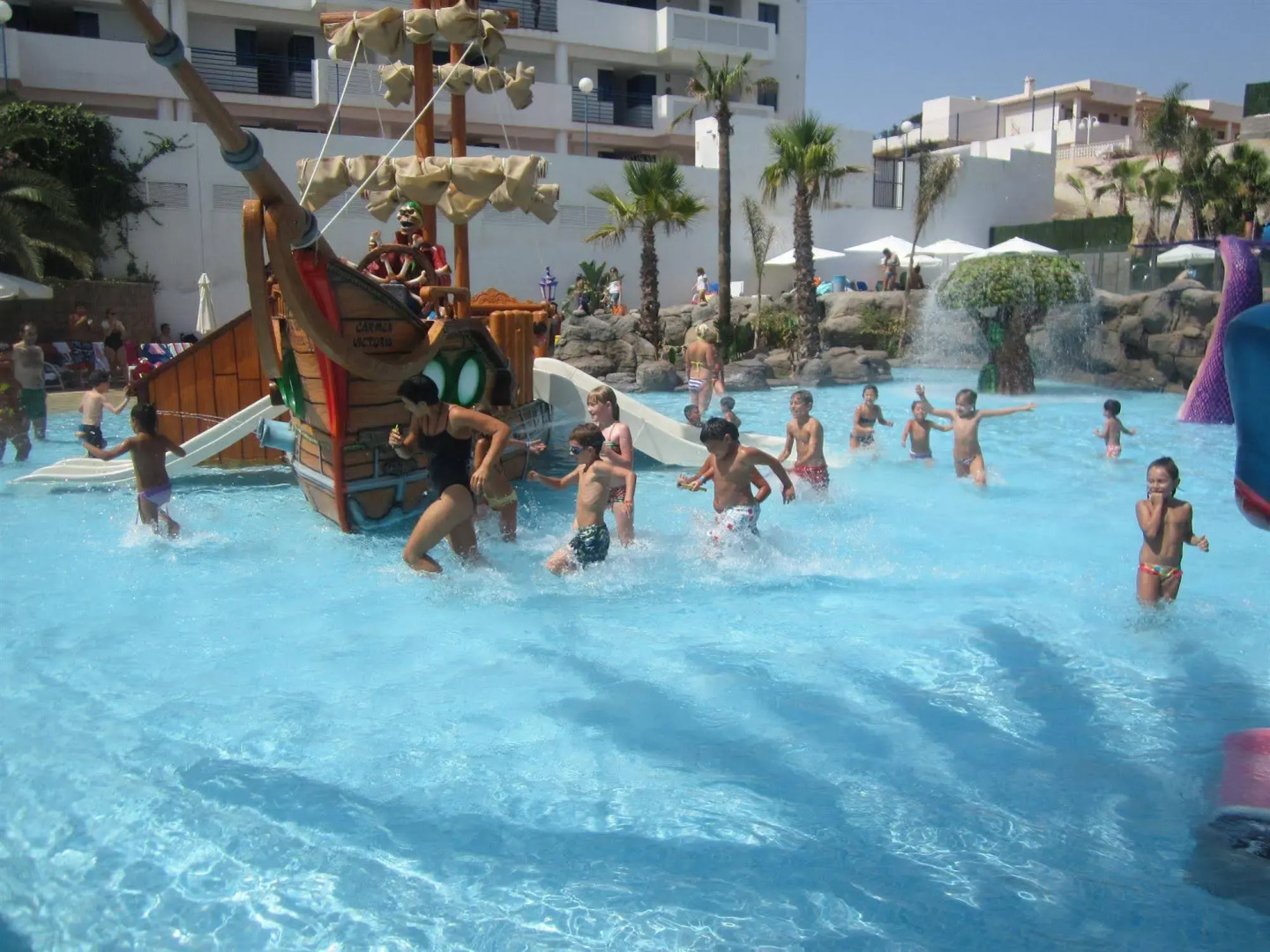 Globales Los Patos Park