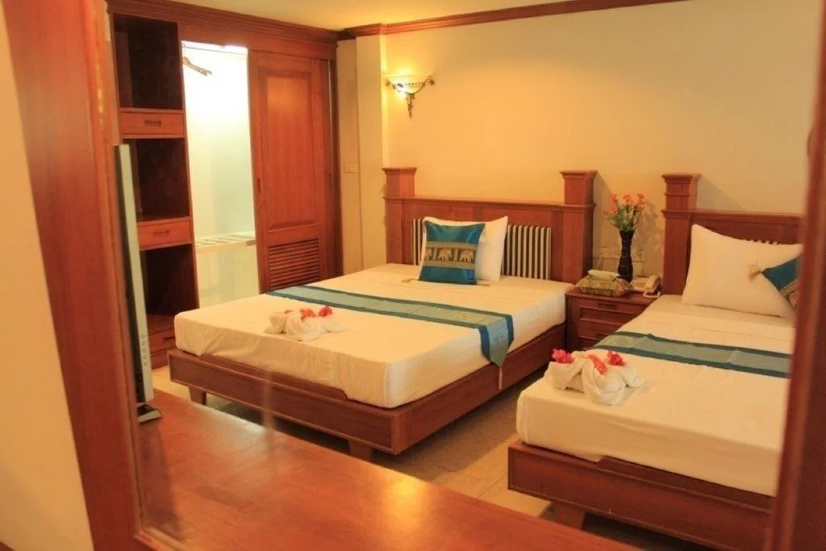 Krabi Redwood Resort