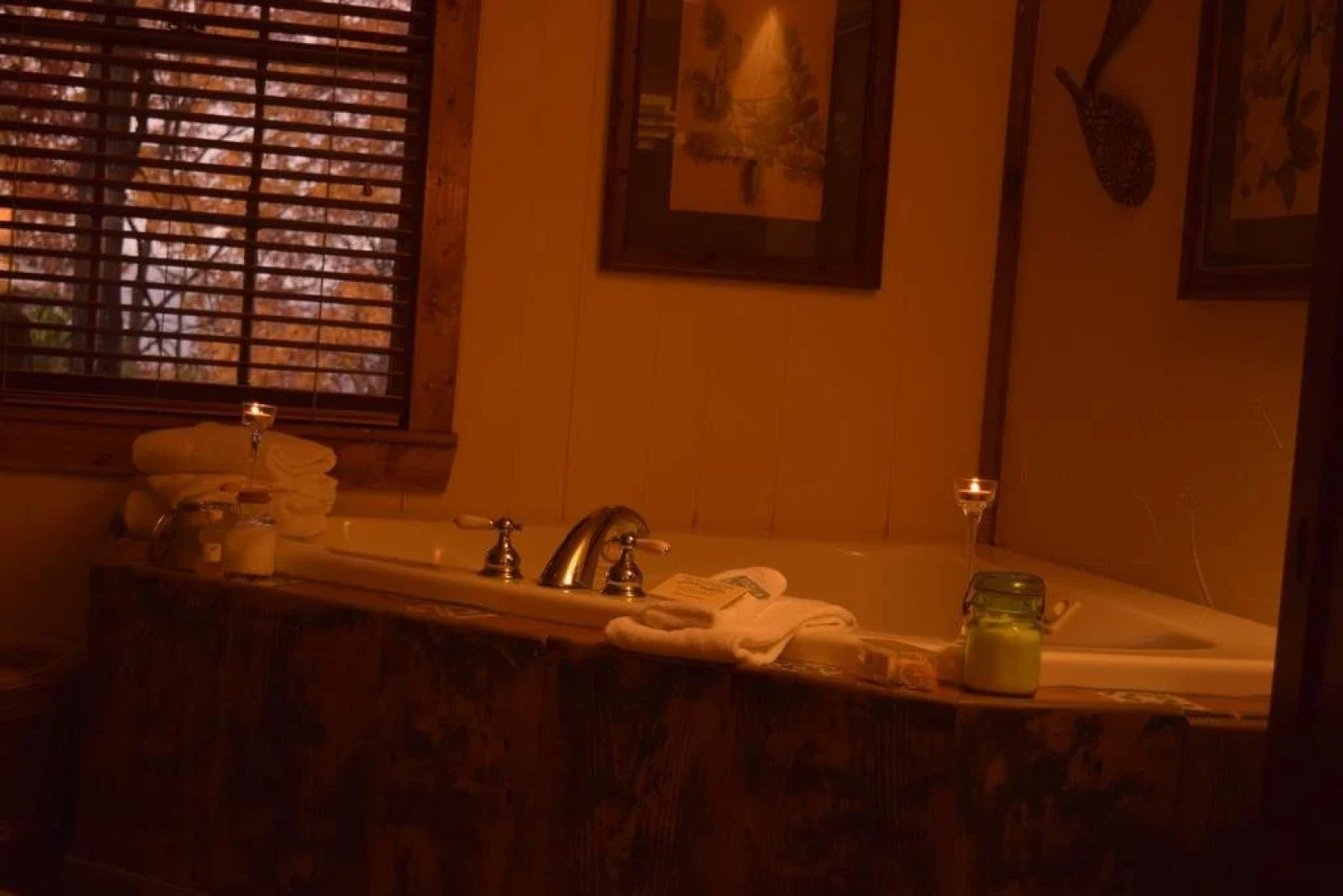 The Overlook Inn Bed and Breakfast