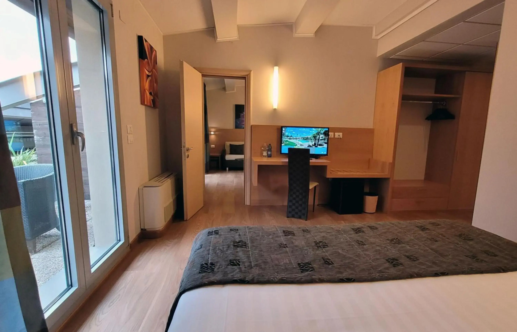 Sheraton® Suites Fort Lauderdale West