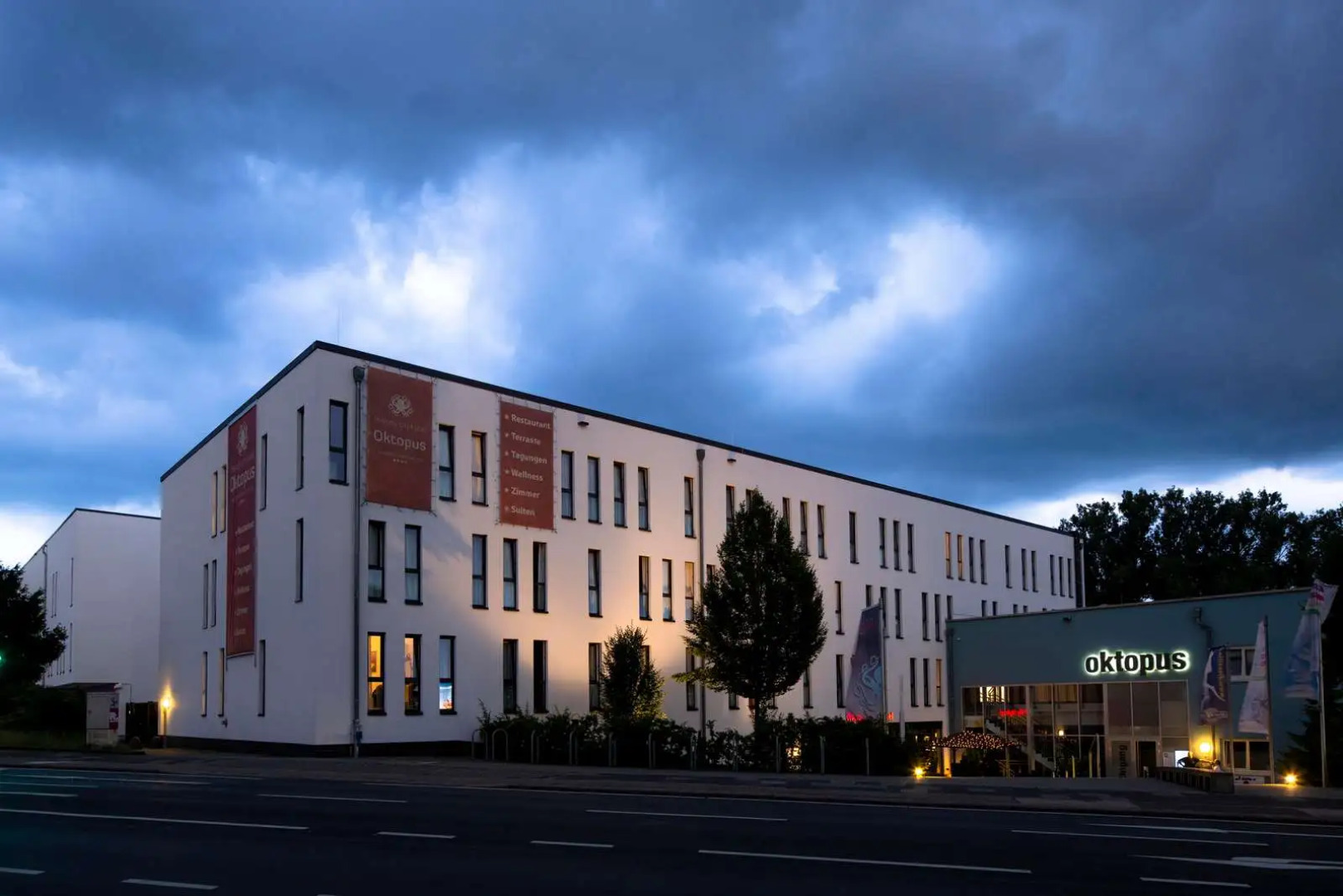 Friendly City Hotel Oktopus