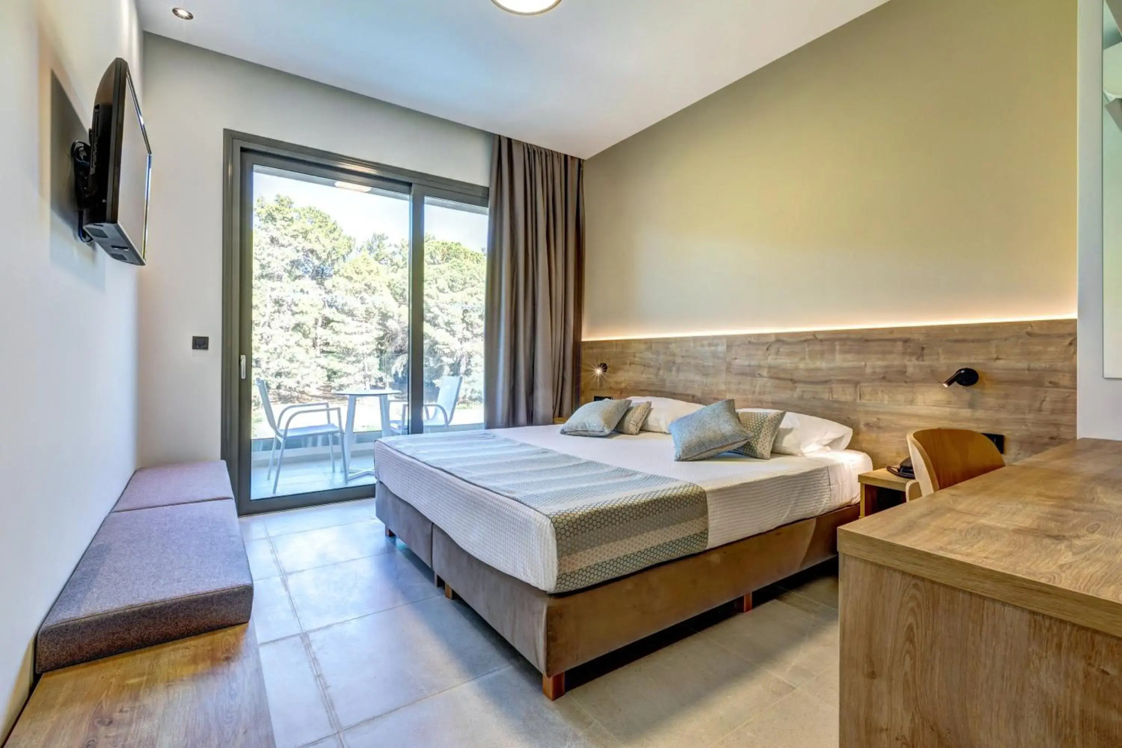 White Olive Elite Laganas - All Inclusive