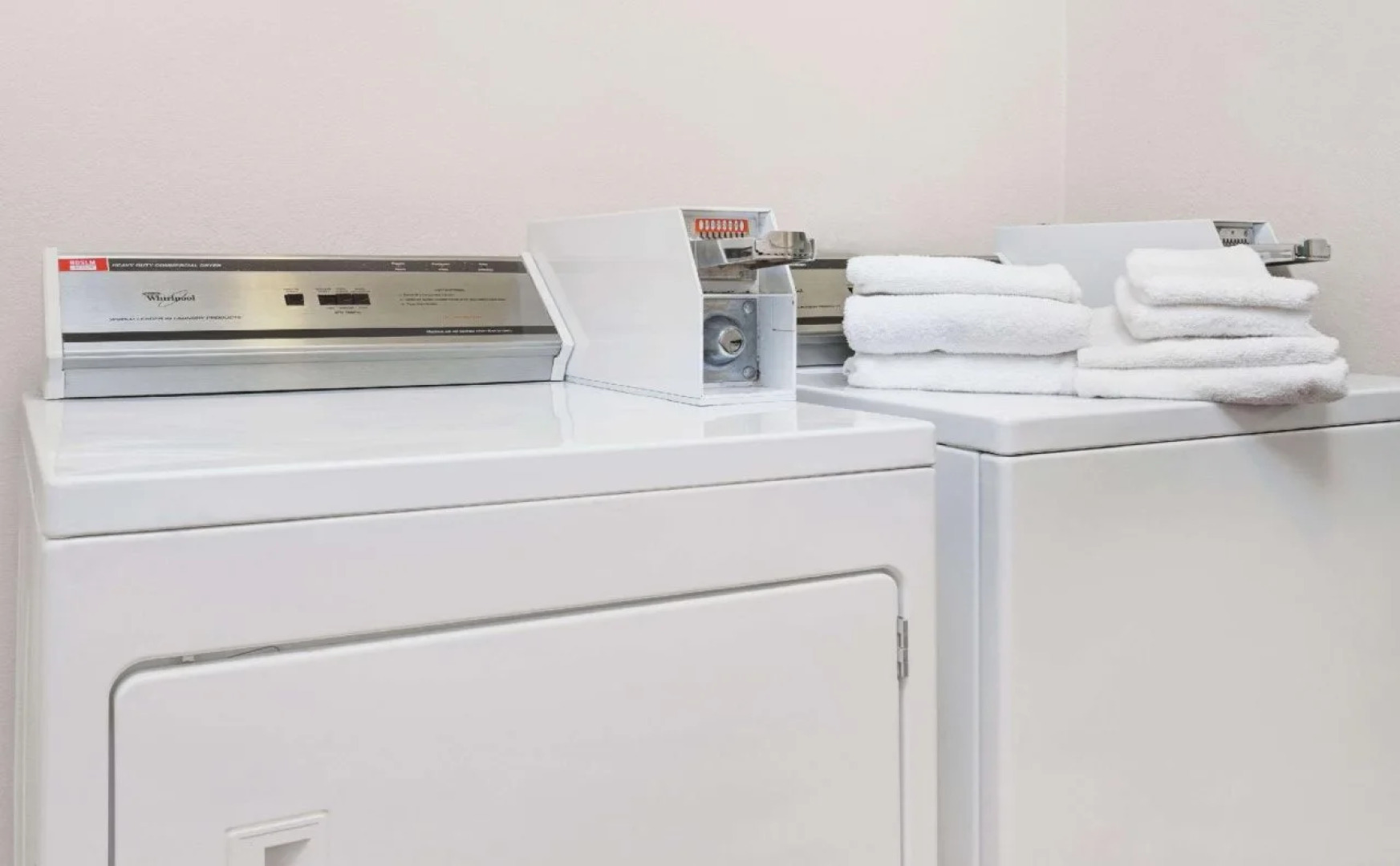 Days Inn Bloomington West