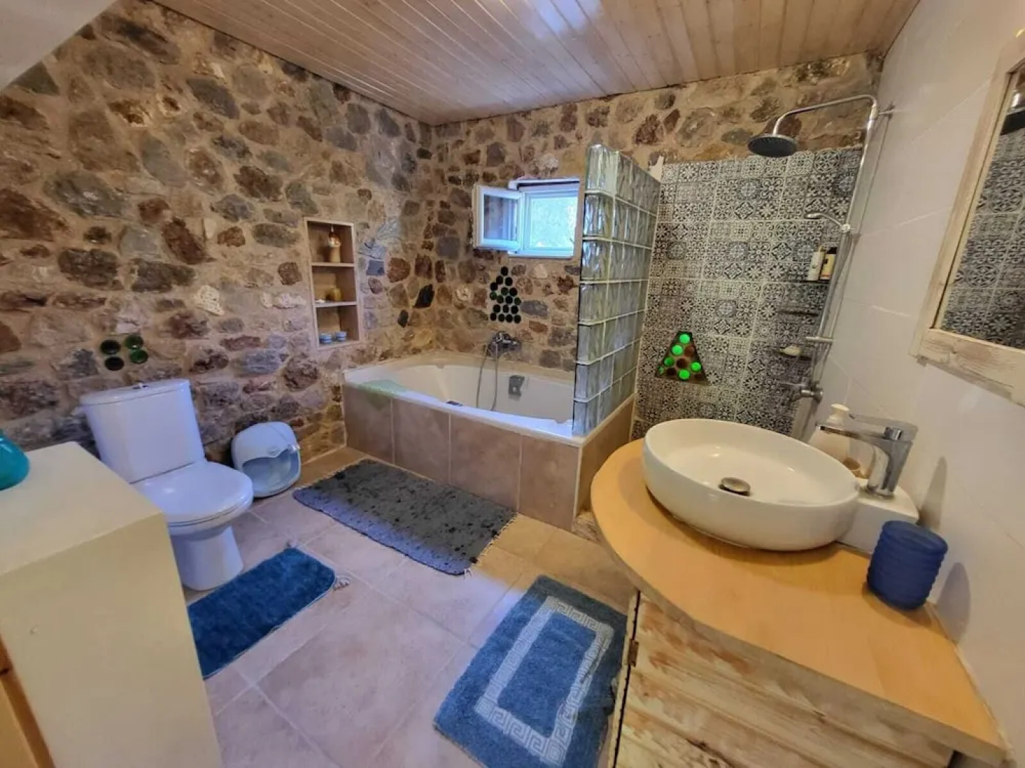 Eco Secluded Hand Built Stone House in an Oasis