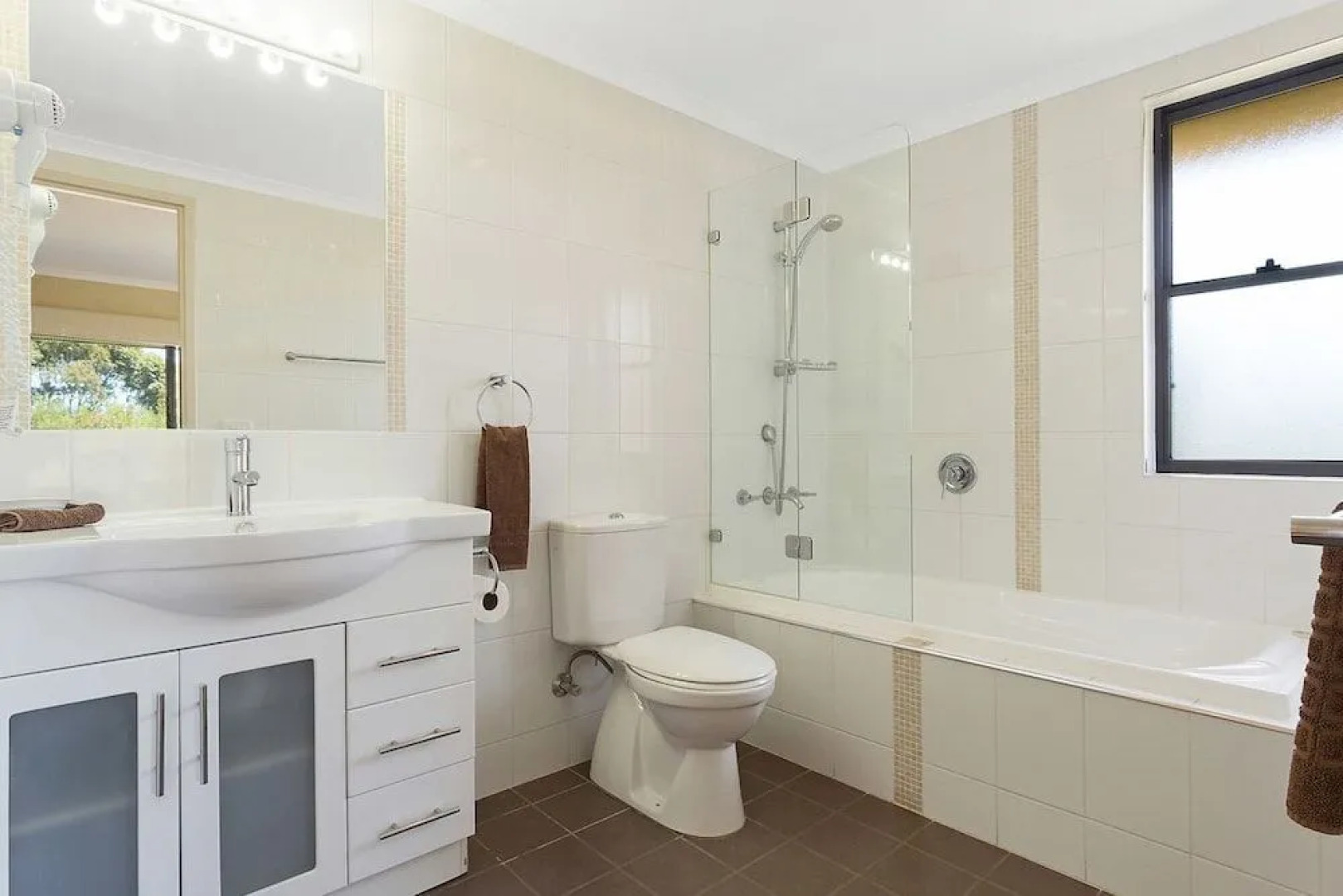 Saltwater Apartments