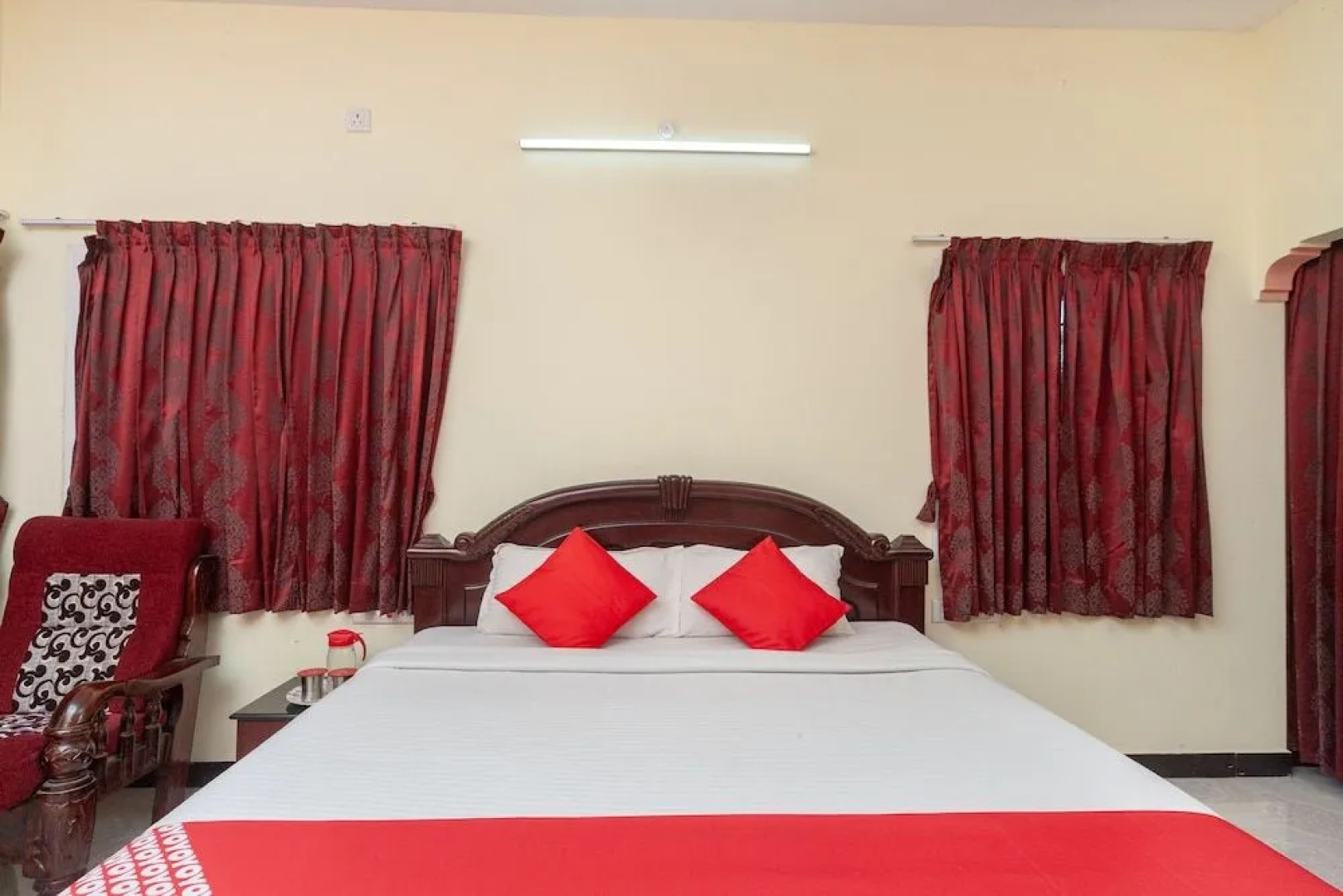 Oyo 15990 Deepam Resort