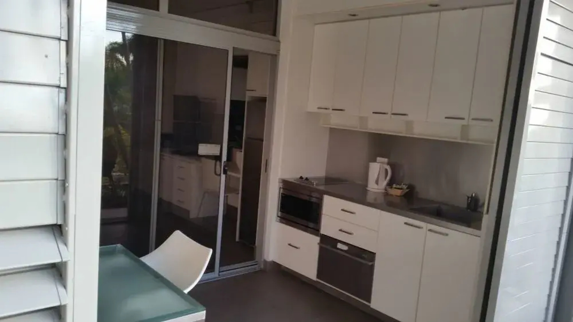 Seascape Holidays - Club Tropical Apts