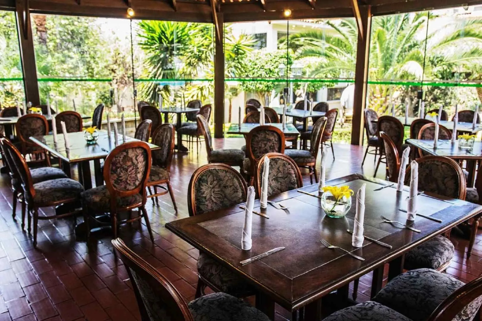 Avanti Hotel & Convention Center