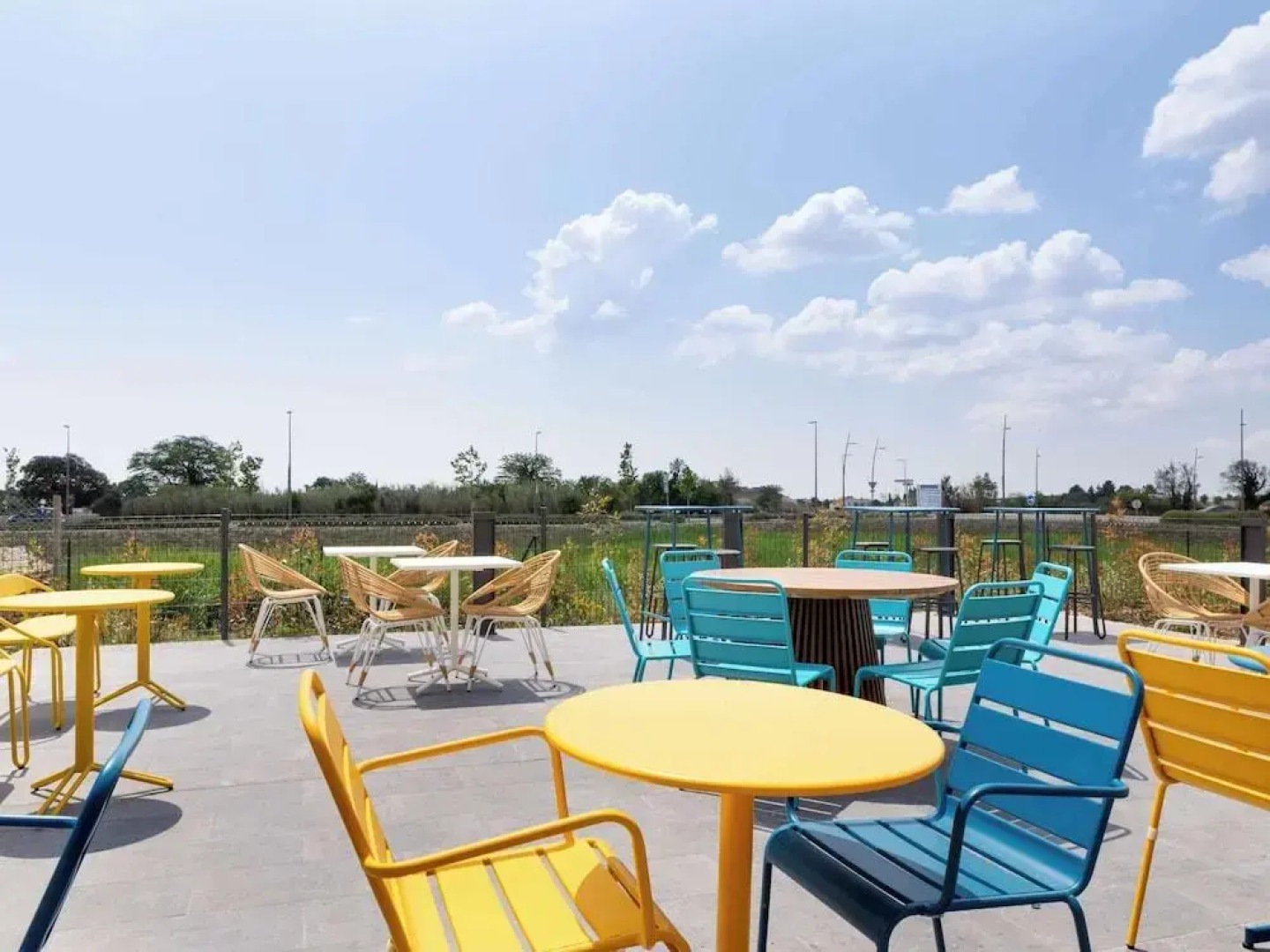 Ibis Styles Miramas - Provence