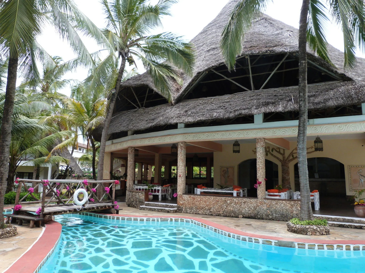 Aquarius Club International Resort