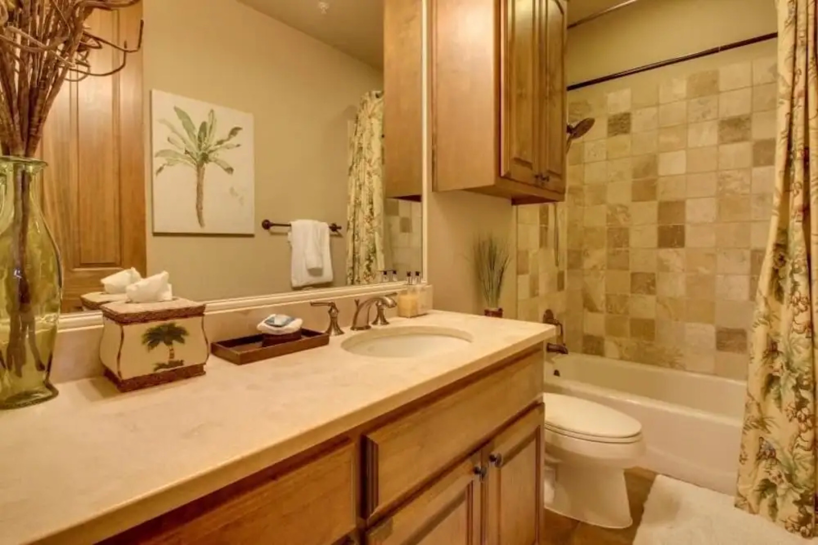 Living Local Lakeway Cove 2 Bedroom Condo