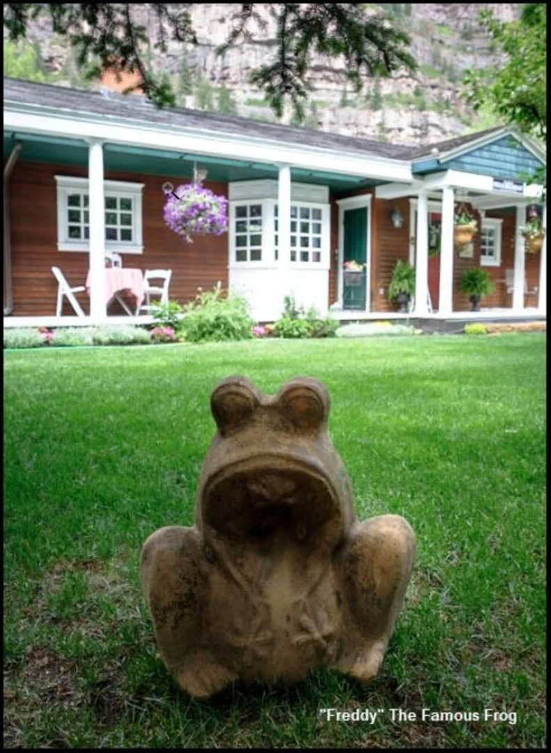 Secret Garden Bed & Breakfast