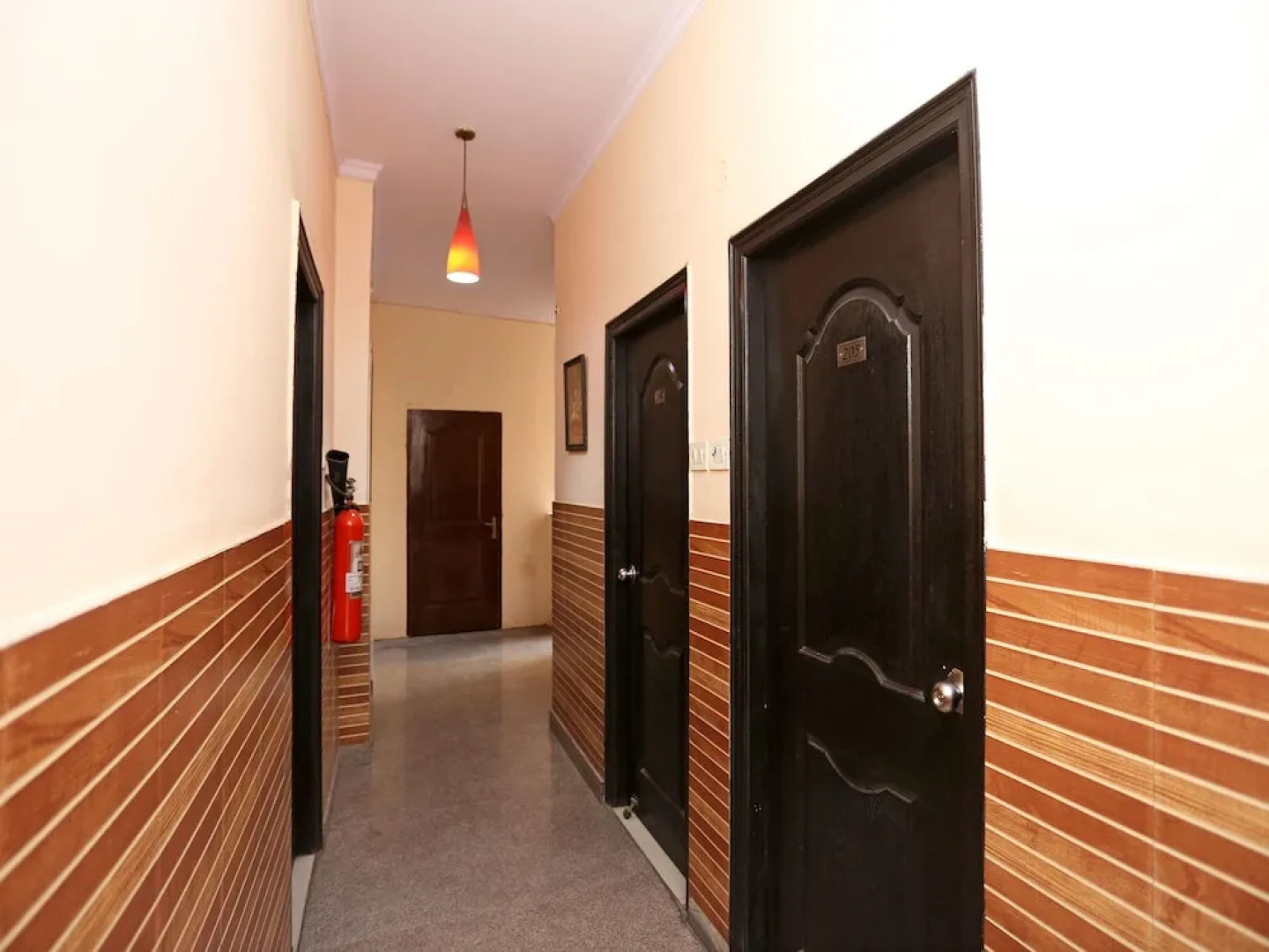 OYO Flagship 14164 Satwah 29