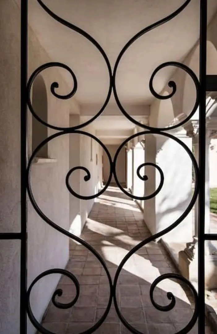 Charming Mas Provencal With Swimming Pool