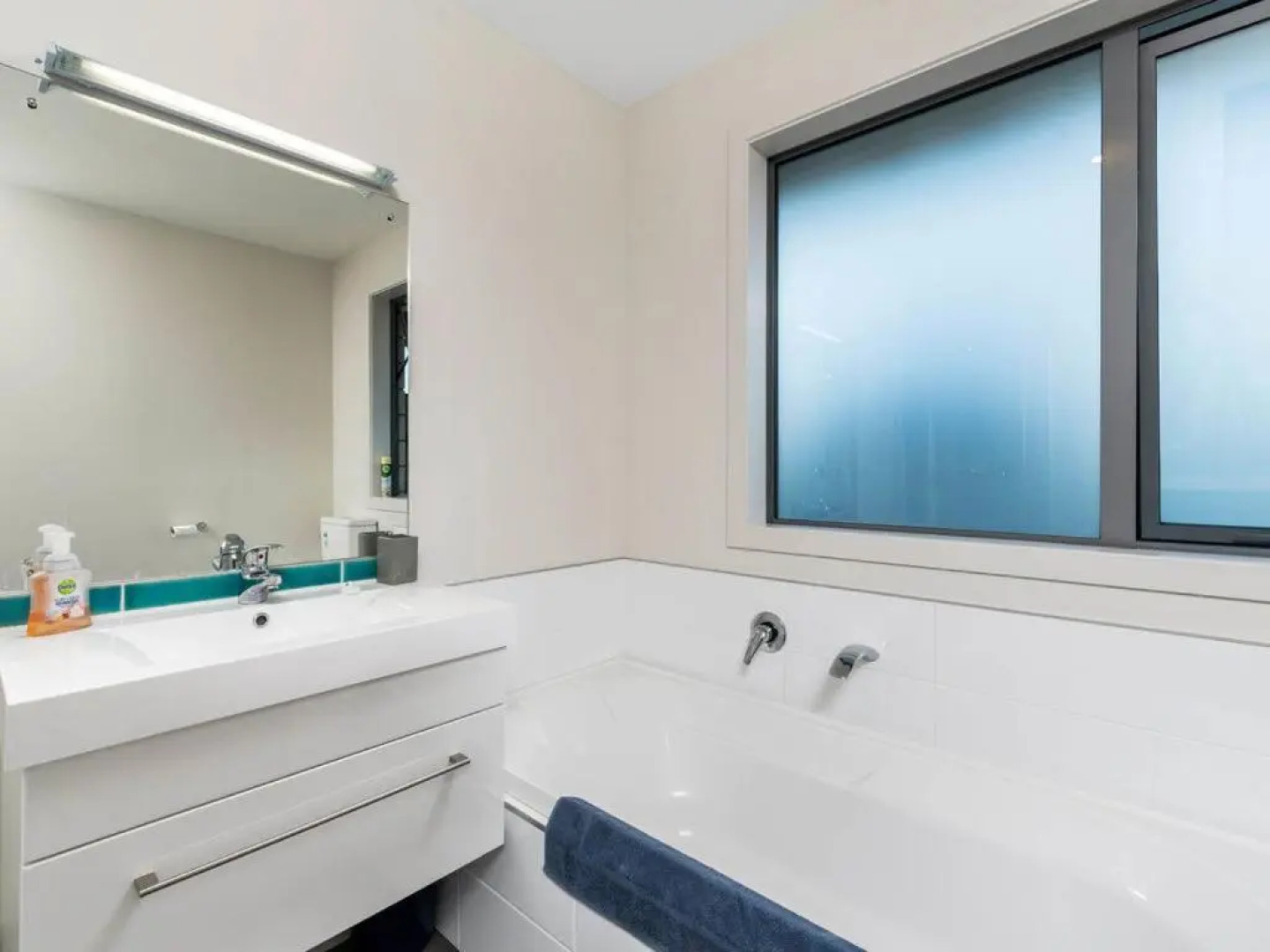 Pisa Oasis - Cromwell Holiday Home