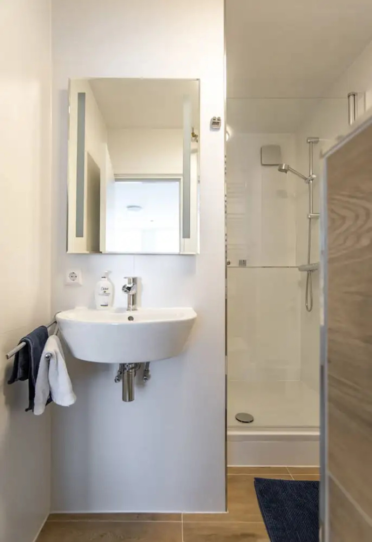 Guesthouse Citydrop, Amsterdam Flower Market