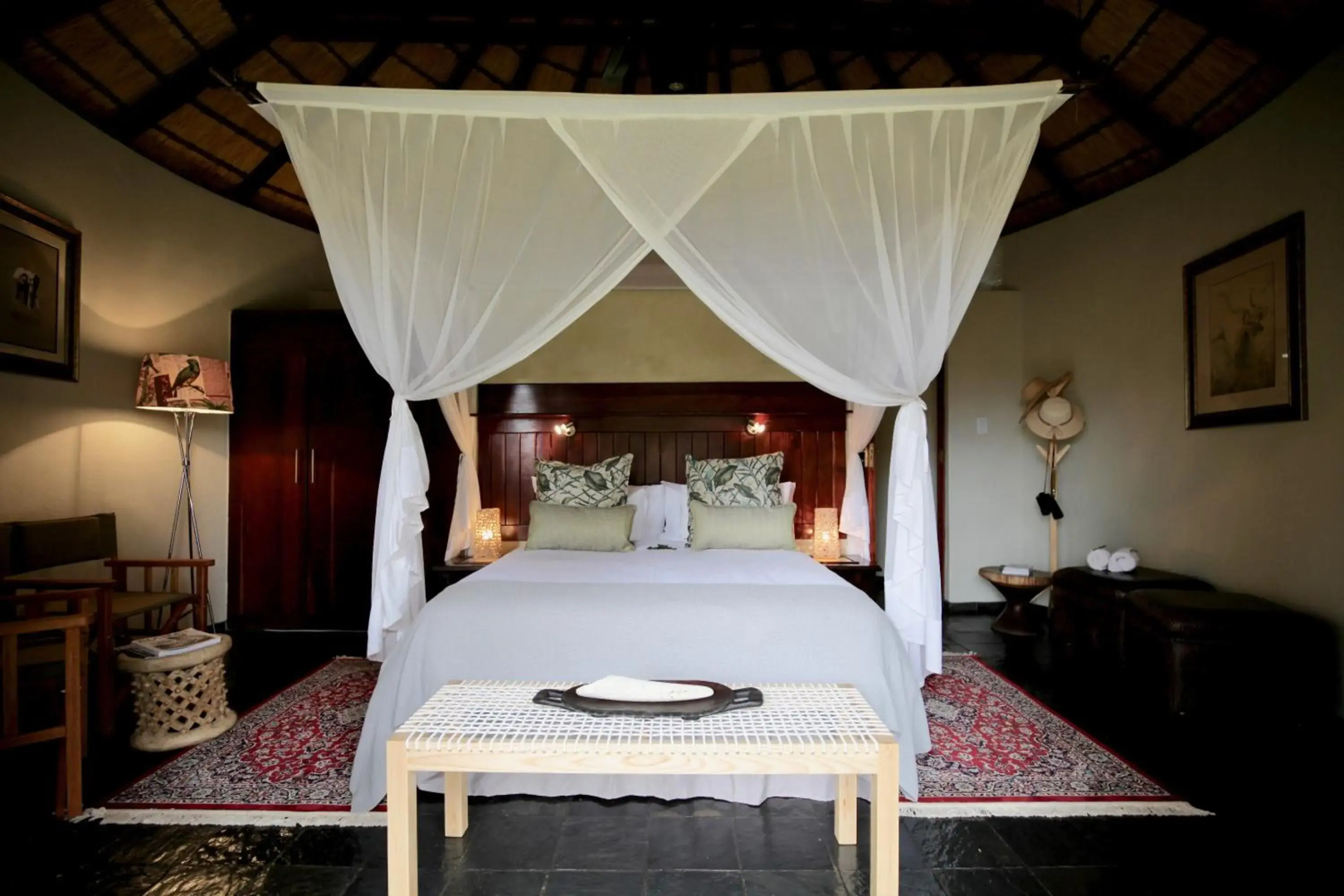 Ivory Wilderness River Rock Lodge
