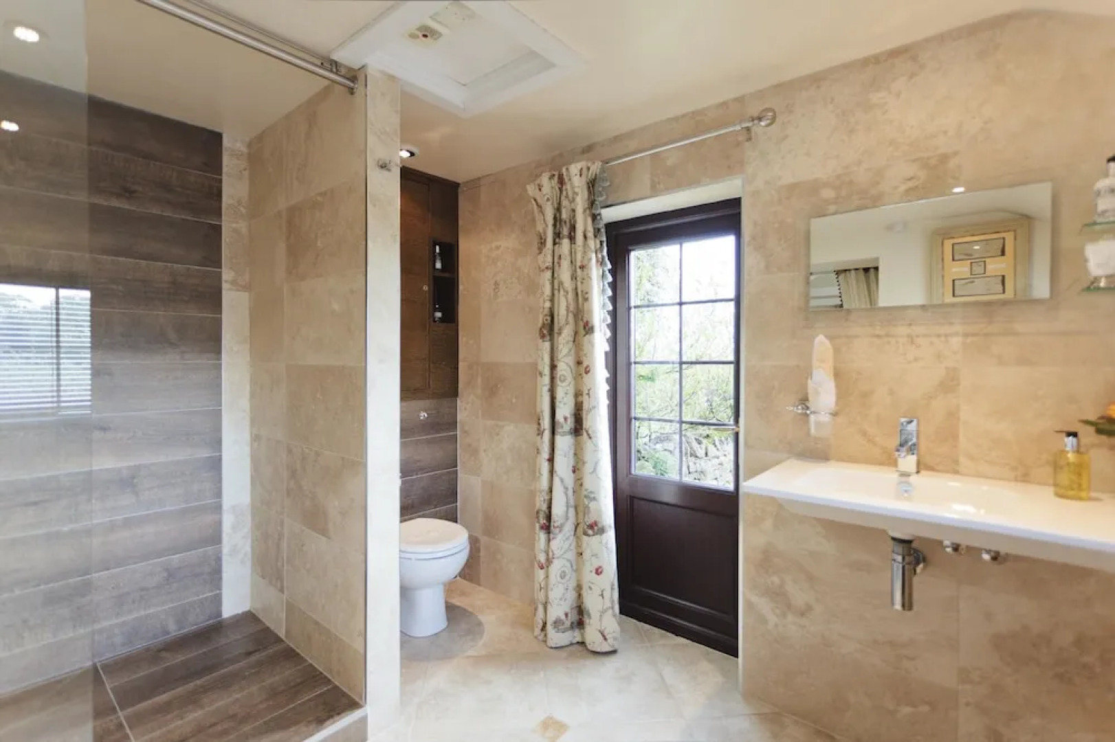 Stoberry House and Garden