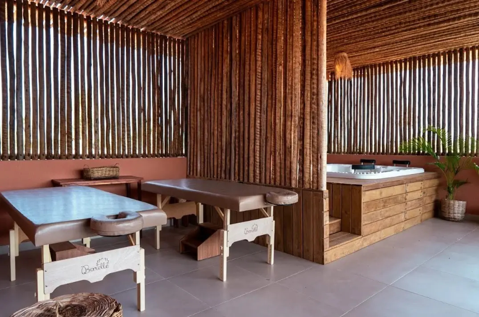 Arrey Boutique Hotel
