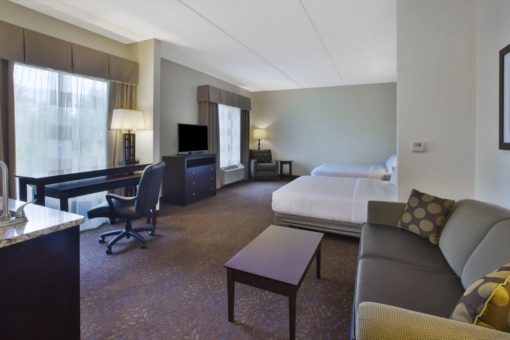 Holiday Inn Express & Suites Geneva Finger Lakes by IHG