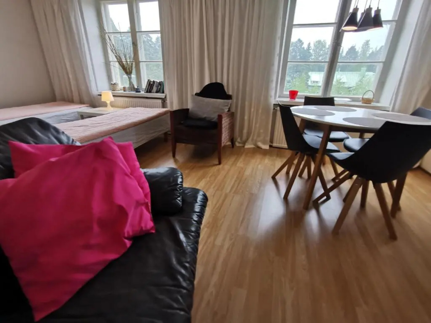 Relaxing Beatiful Studio - Sauna Bath Facility