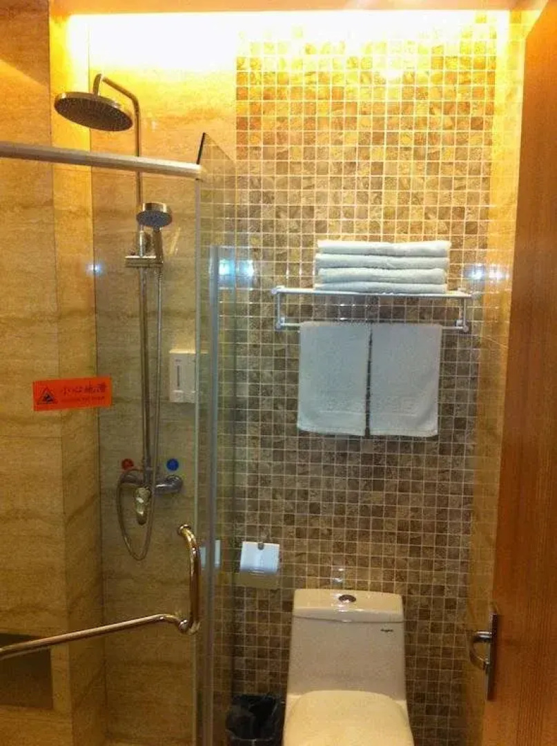 Yijing Holiday Hotel