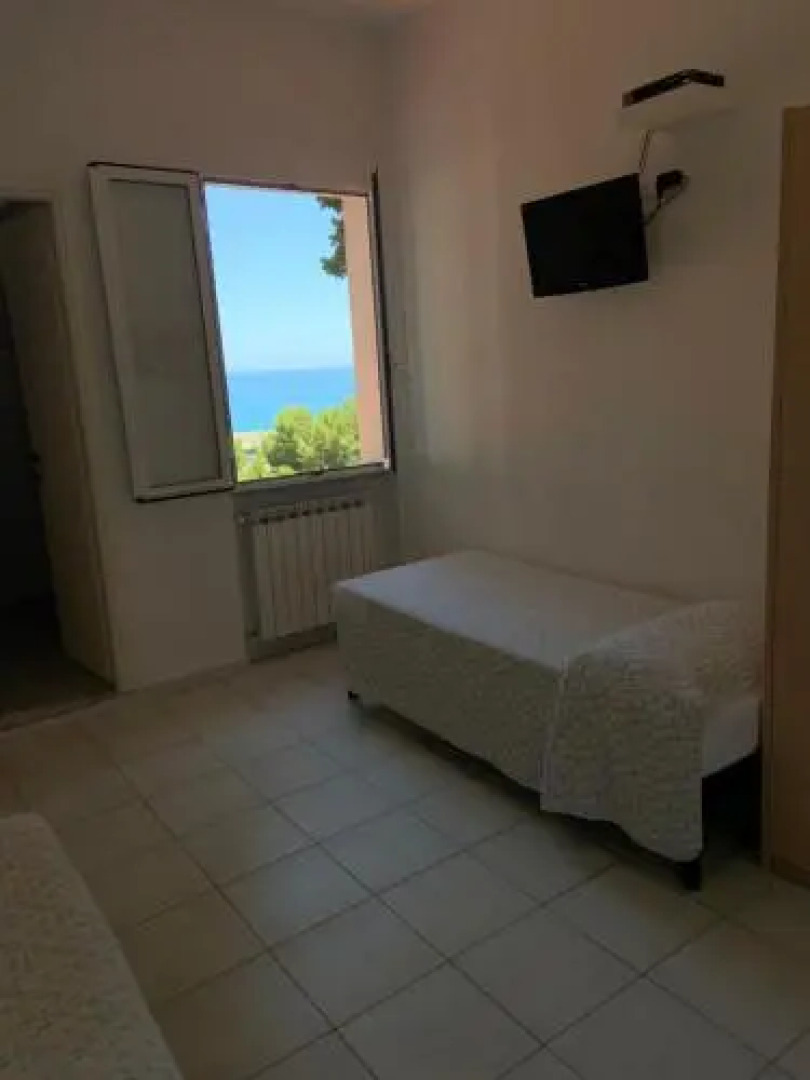 Baia Dei Gabbiani 400s