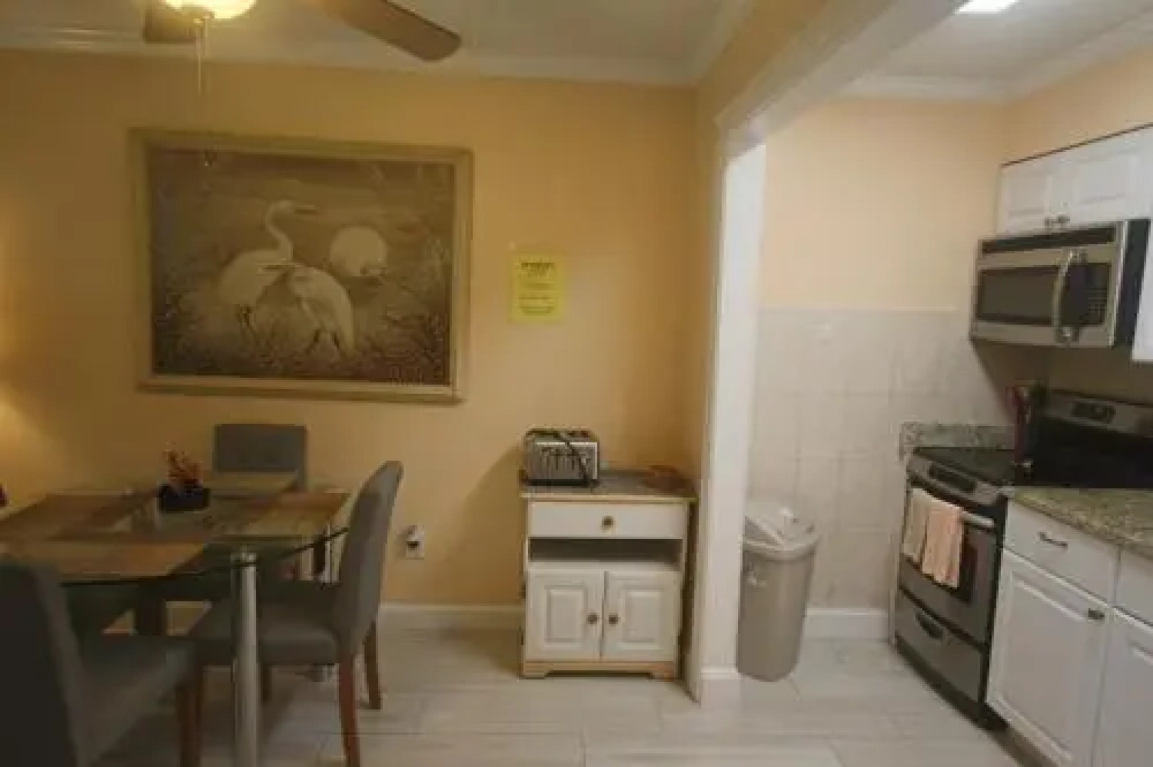 1/1 bed&bath condos 5 min drive to Siesta