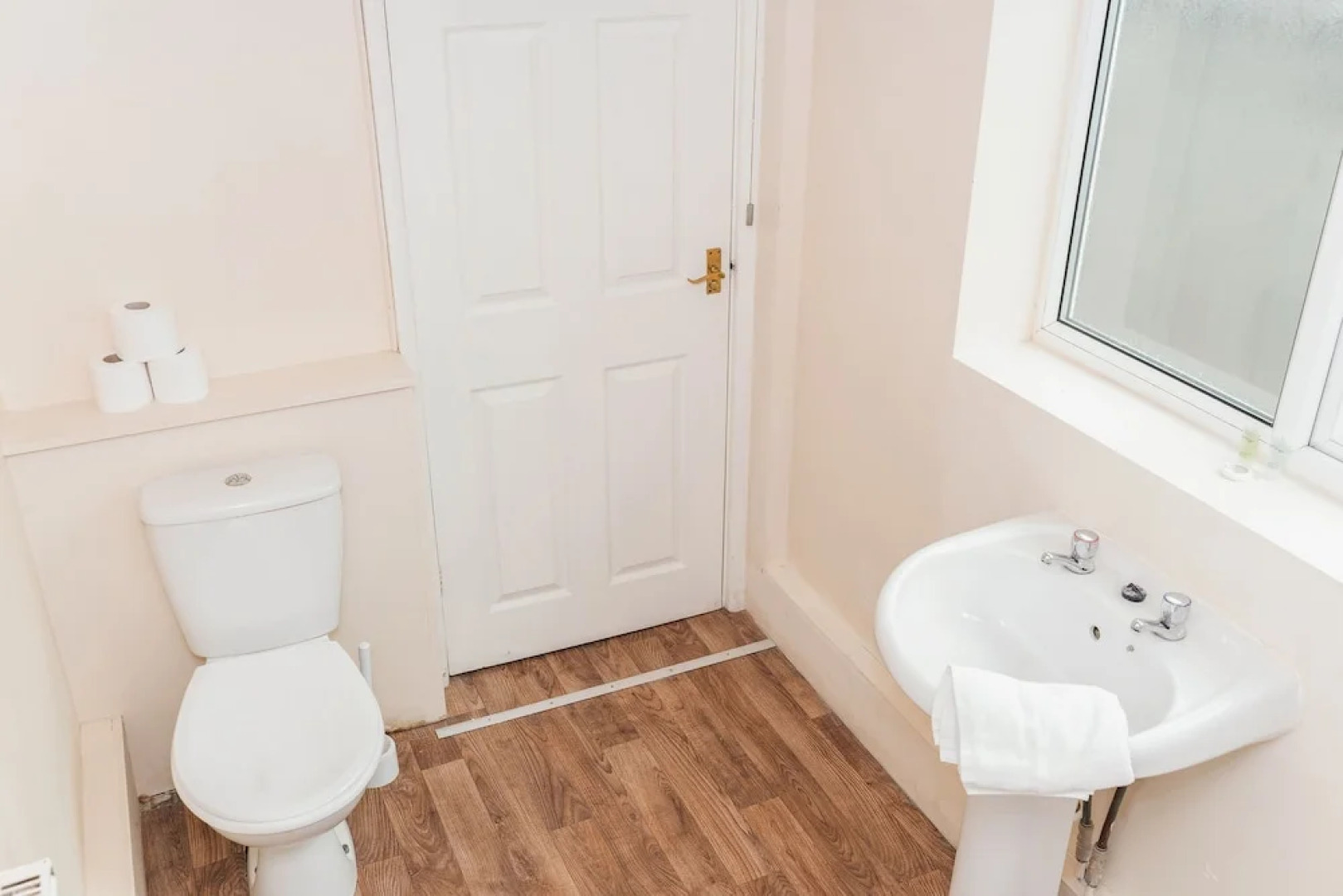 Hanley Park House by Paymán Club